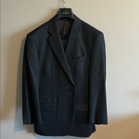Brooks Brothers Charcoal Men's suit